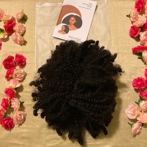 NWT Faux Kinky Coily Ponytail by Natural Girl Wigs Color 1B Length 12 inches - Picture 3 of 13